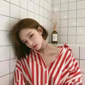 冲浪美眉